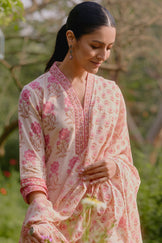 Gulbahar Gulbano Sanganeri Kurta