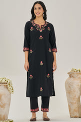 Mehraab Zehnab Kurta