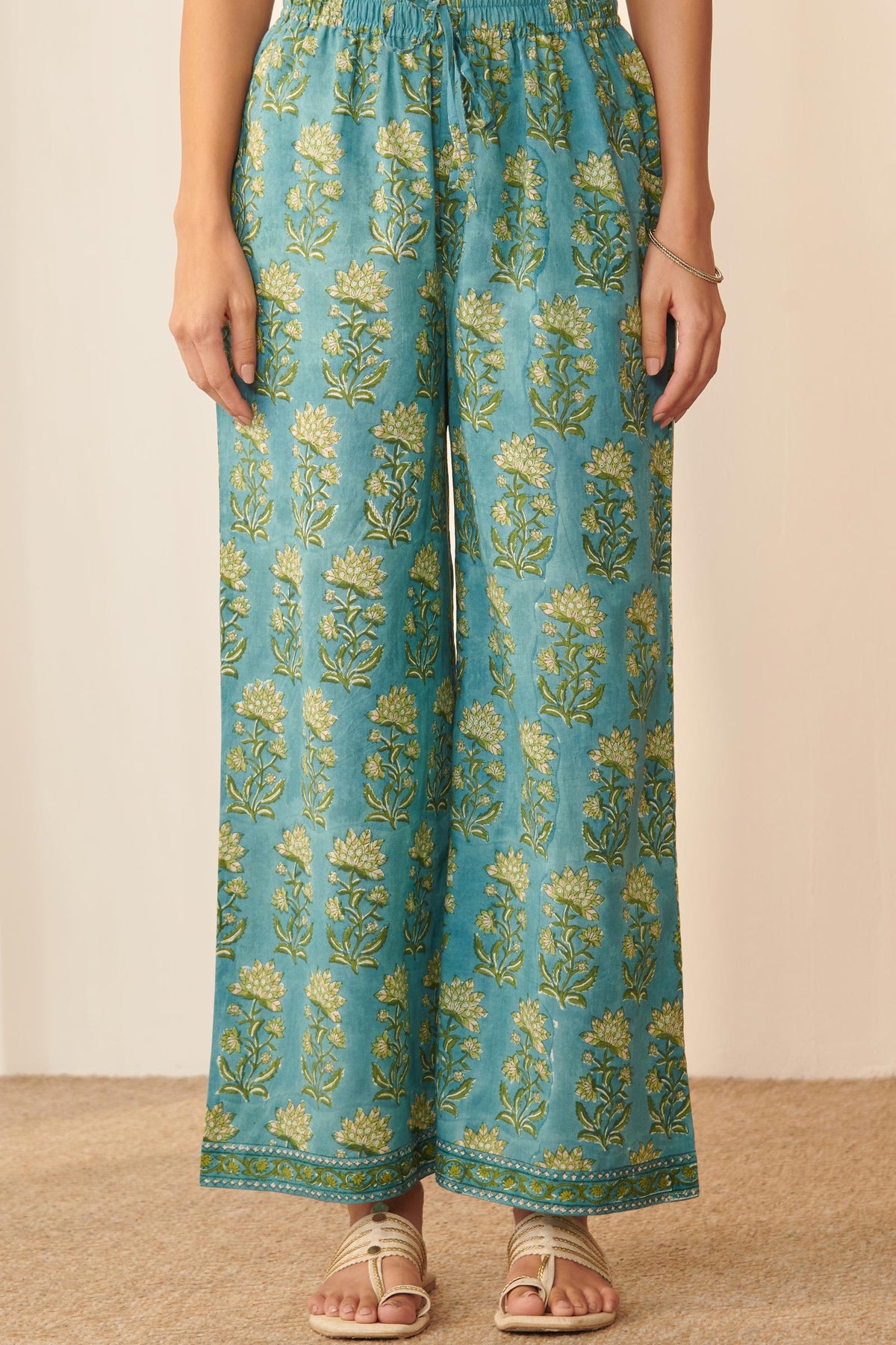 Mehreen Faraz Sanganeri Farsi