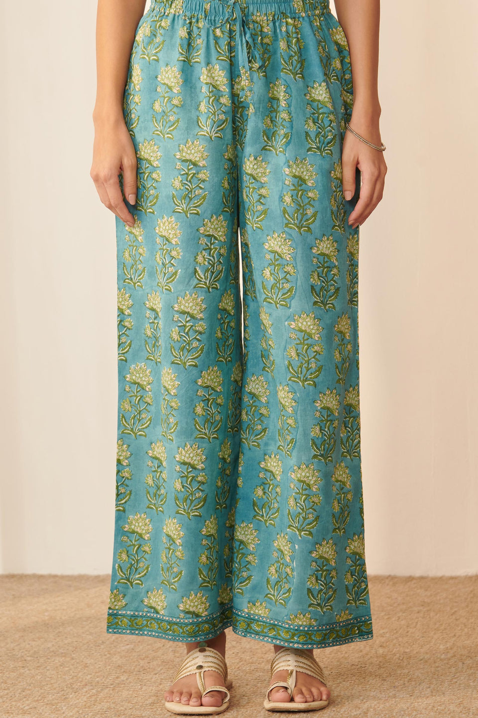 Mehreen Faraz Sanganeri Farsi