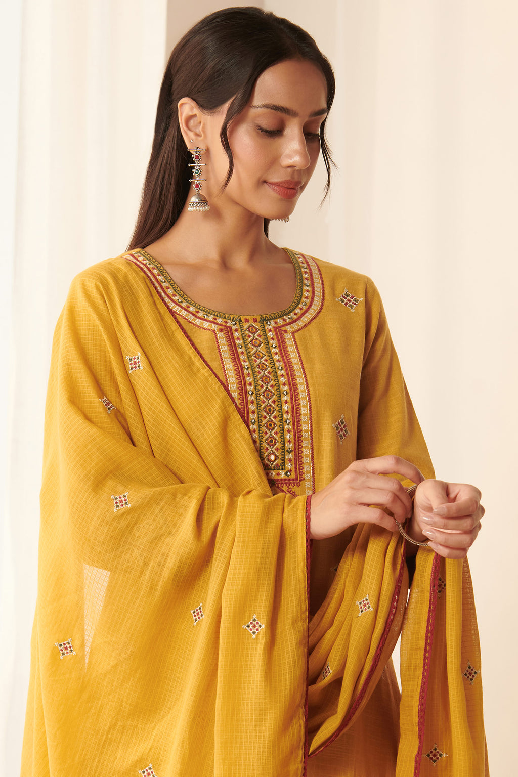 Mehraab Suhana Mustard Dupatta