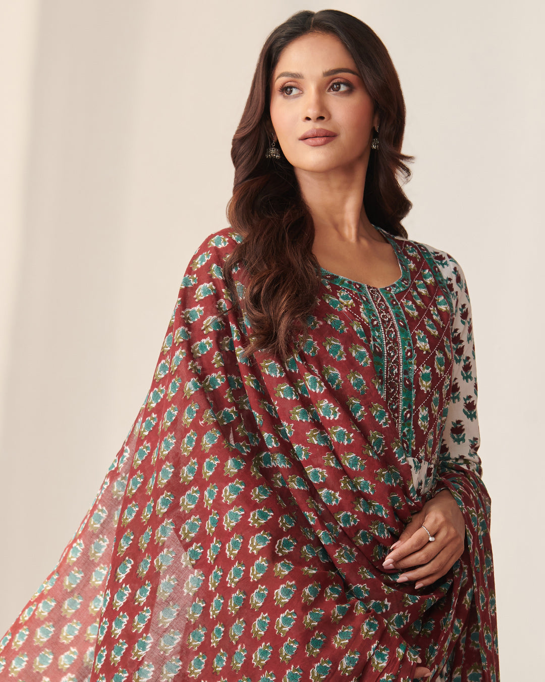 Gauhar Aafiya Sanganeri Dupatta