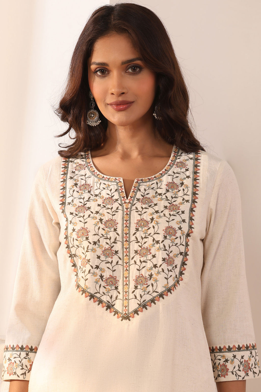 Surplus: Mehraab Naureen Off White Kurta