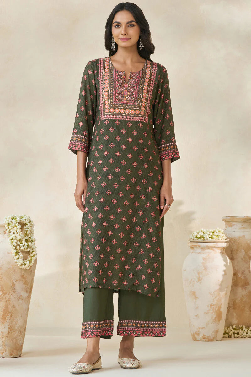Surplus: Mehrunissa Arya Kurta