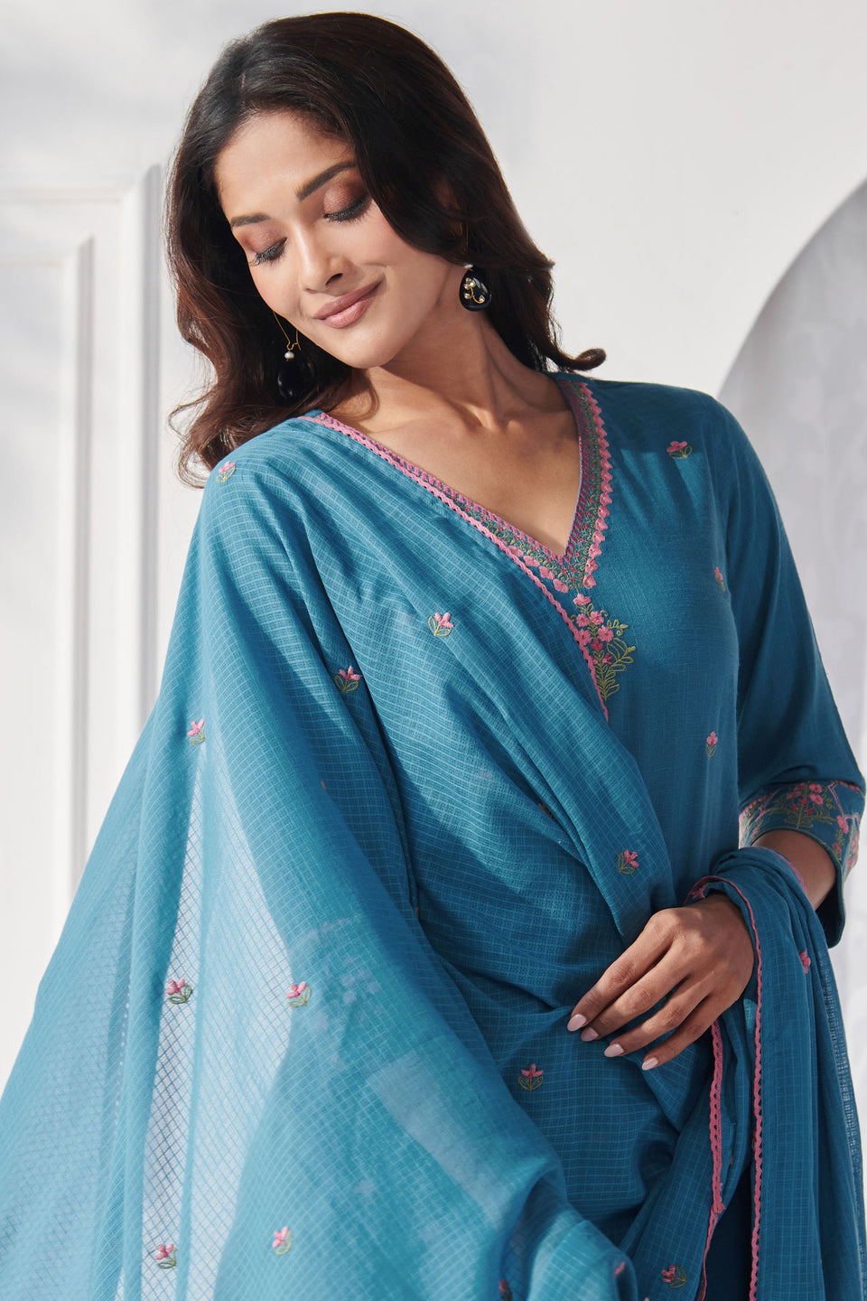Mehraab Alisha Blue Dupatta