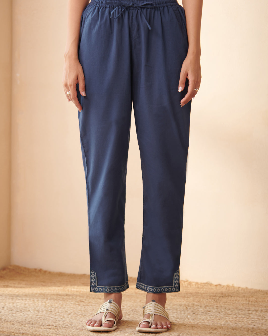 Sehra Zahira Bagru Dabu Narrow Pants