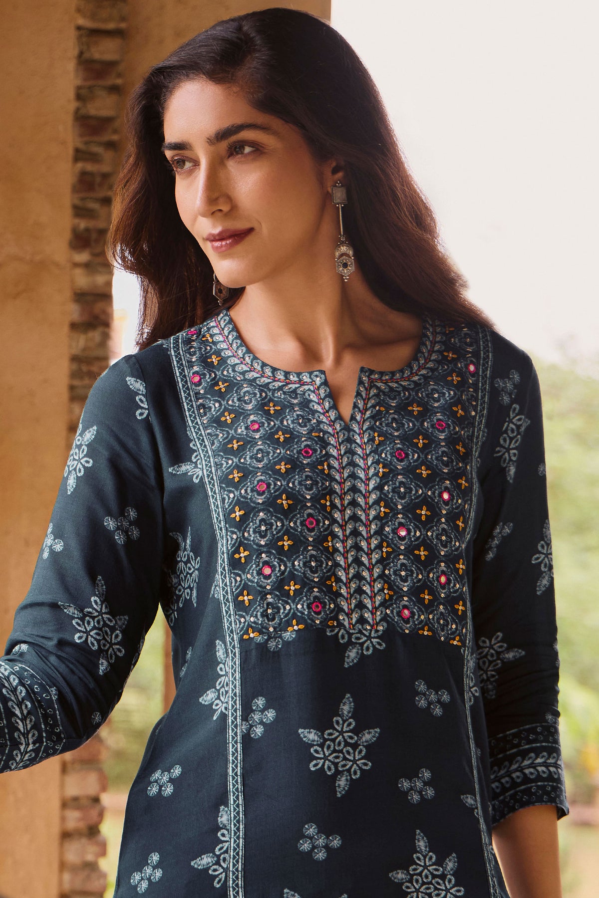 Rangrez Nida Kurta
