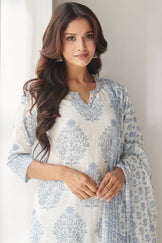 Neelofar Omaira Kurta