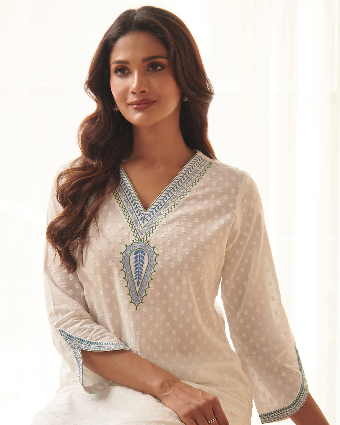 Mehraab Farhat White Kurta