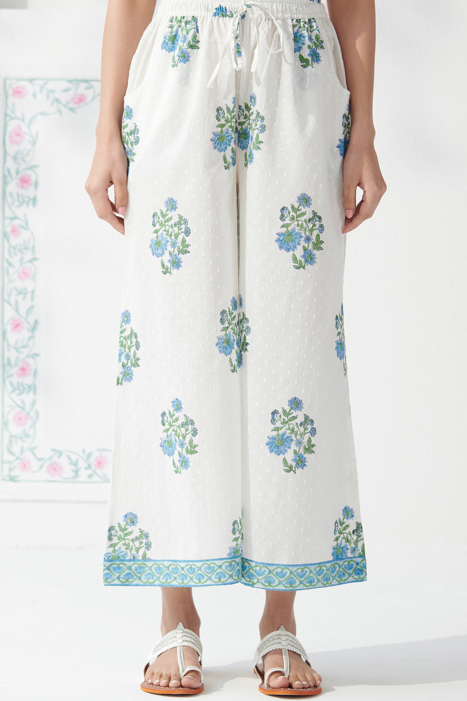 Gulbahar Roohi Sanganeri Palazzo