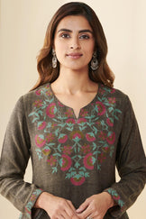 Naadirah Rasia Faux Wool Handloom Kurta