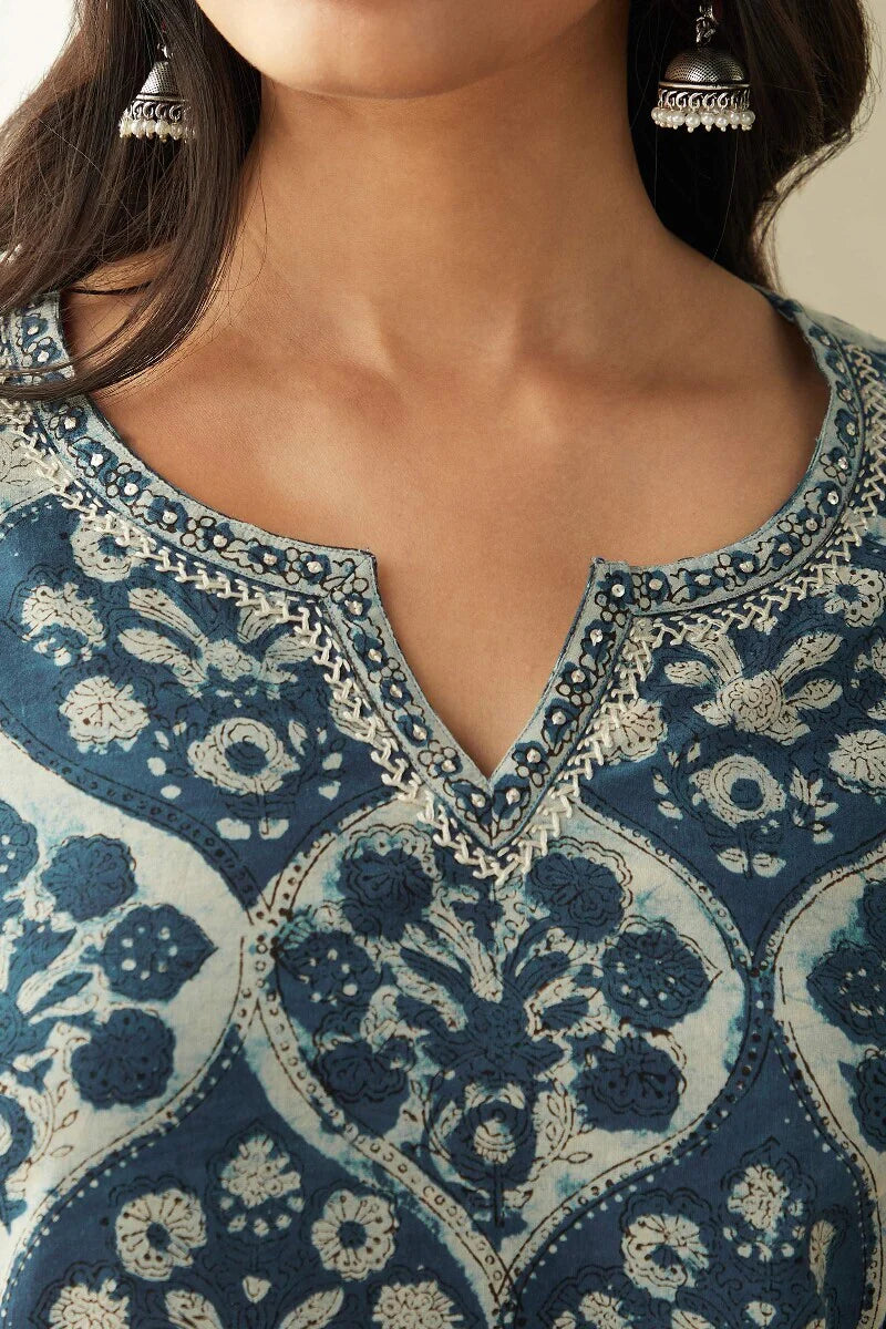 Sehra Nafisa Indigo Kurta