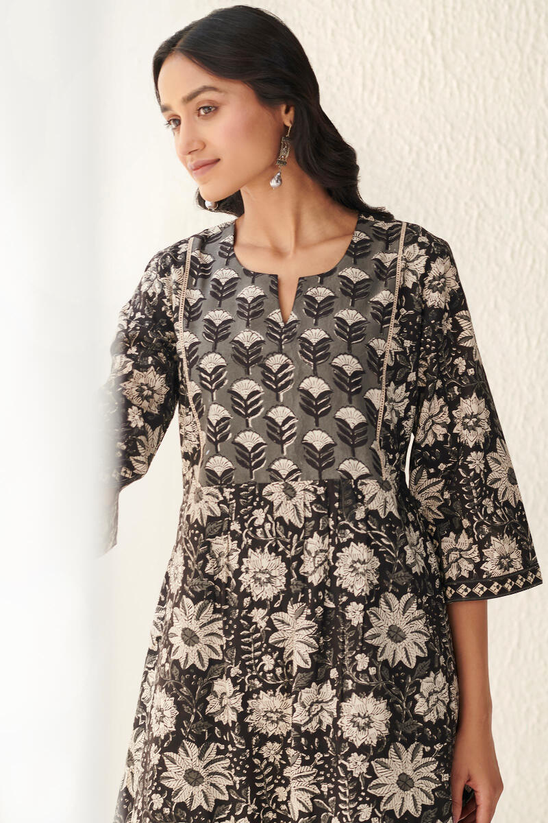 Sehra Mahira Bagru Dress