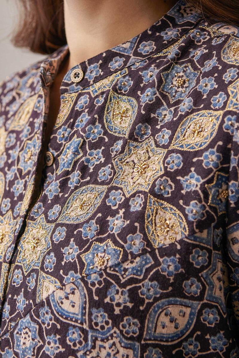 Sehra Tahira Ajrak Top