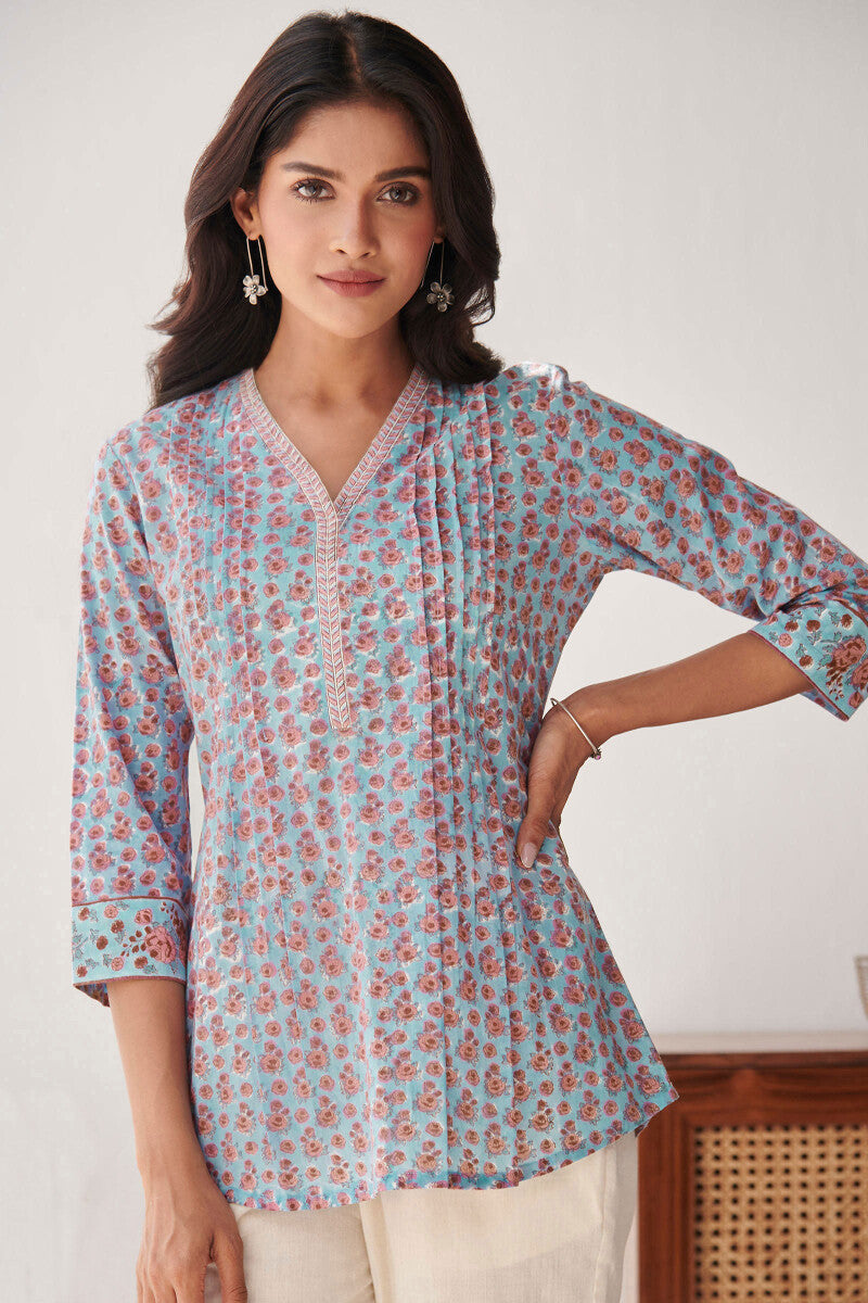 Gulbarg Zohra Sanganeri Top