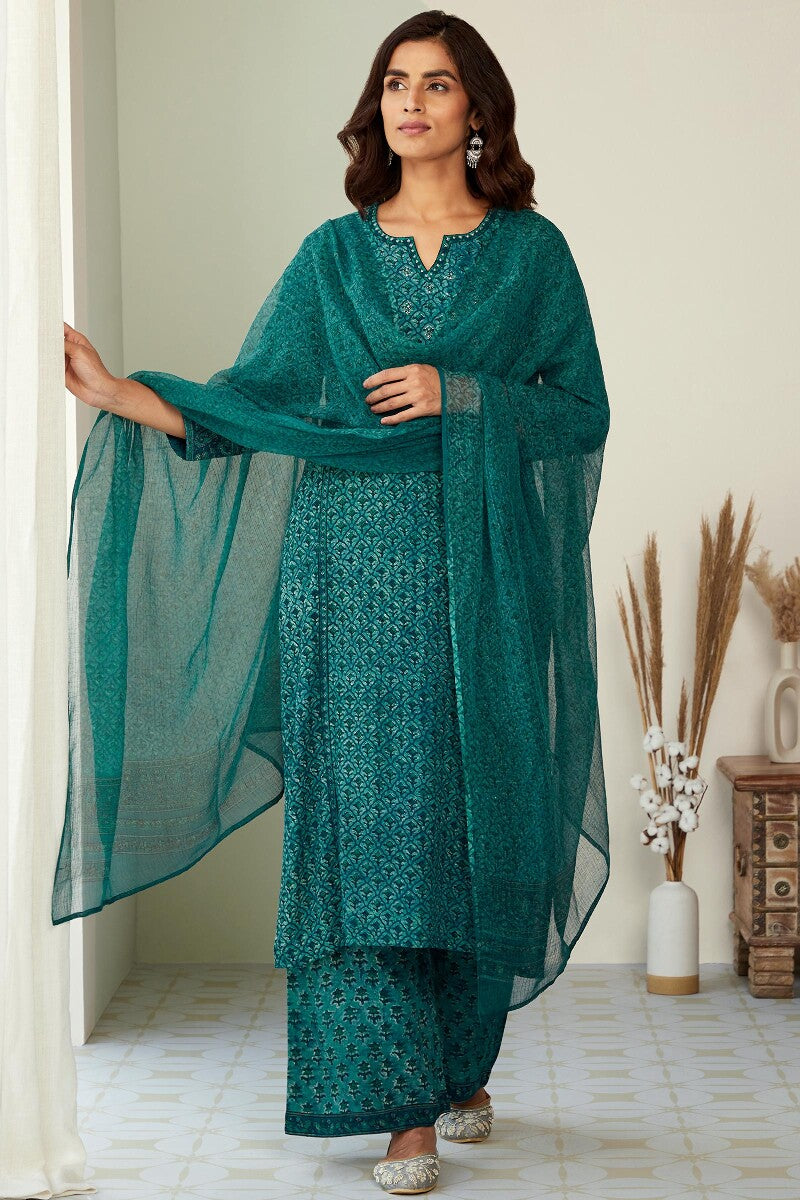 Sehra Nahid Akola Farsi
