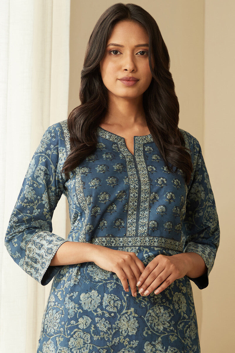 Gauhar Jia Bagru Kaftan