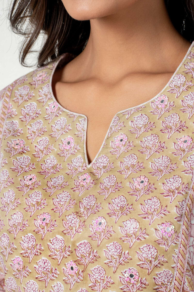 Gulbarg Shabnam Sanganeri Kurta