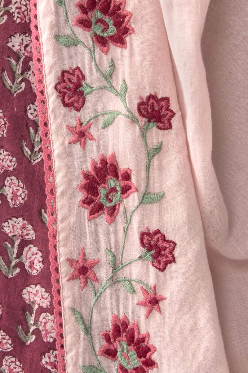 Nasrine Nadia Mul Dupatta