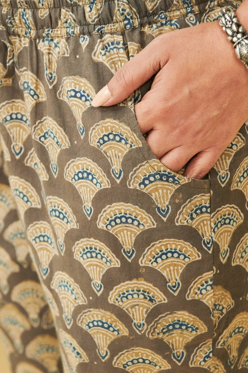 Sehra Zoya Ajrak Narrow Pants