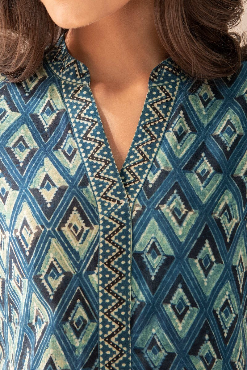 Sehra Zeniya Ajrak Kurta