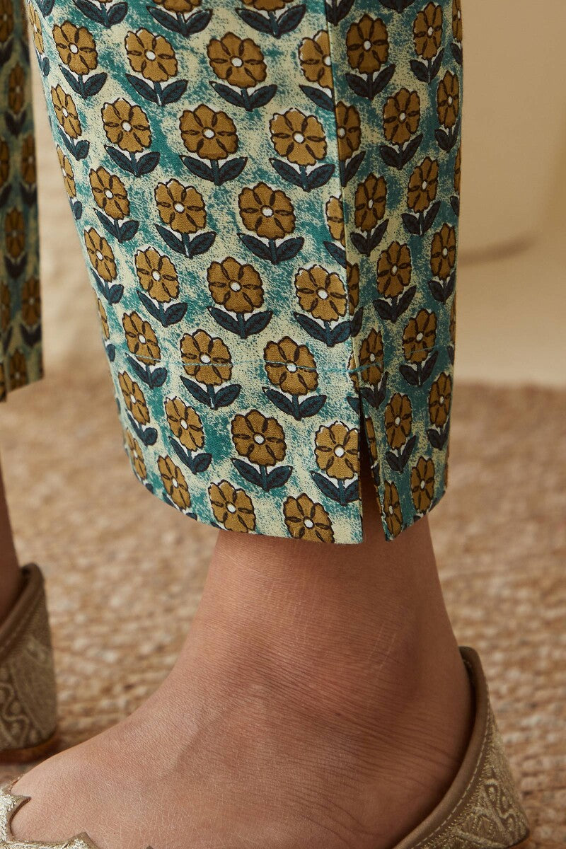 Gauhar Nida Narrow Pants