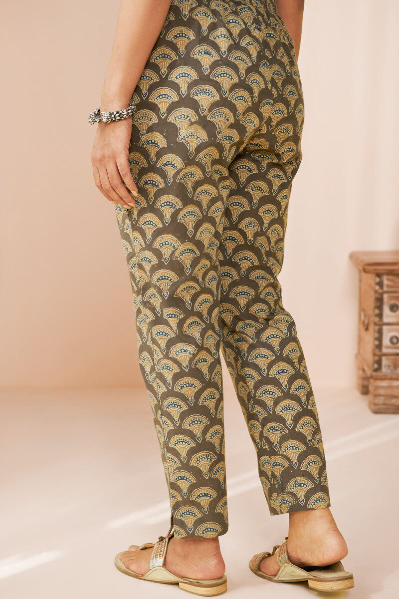 Sehra Zoya Ajrak Narrow Pants