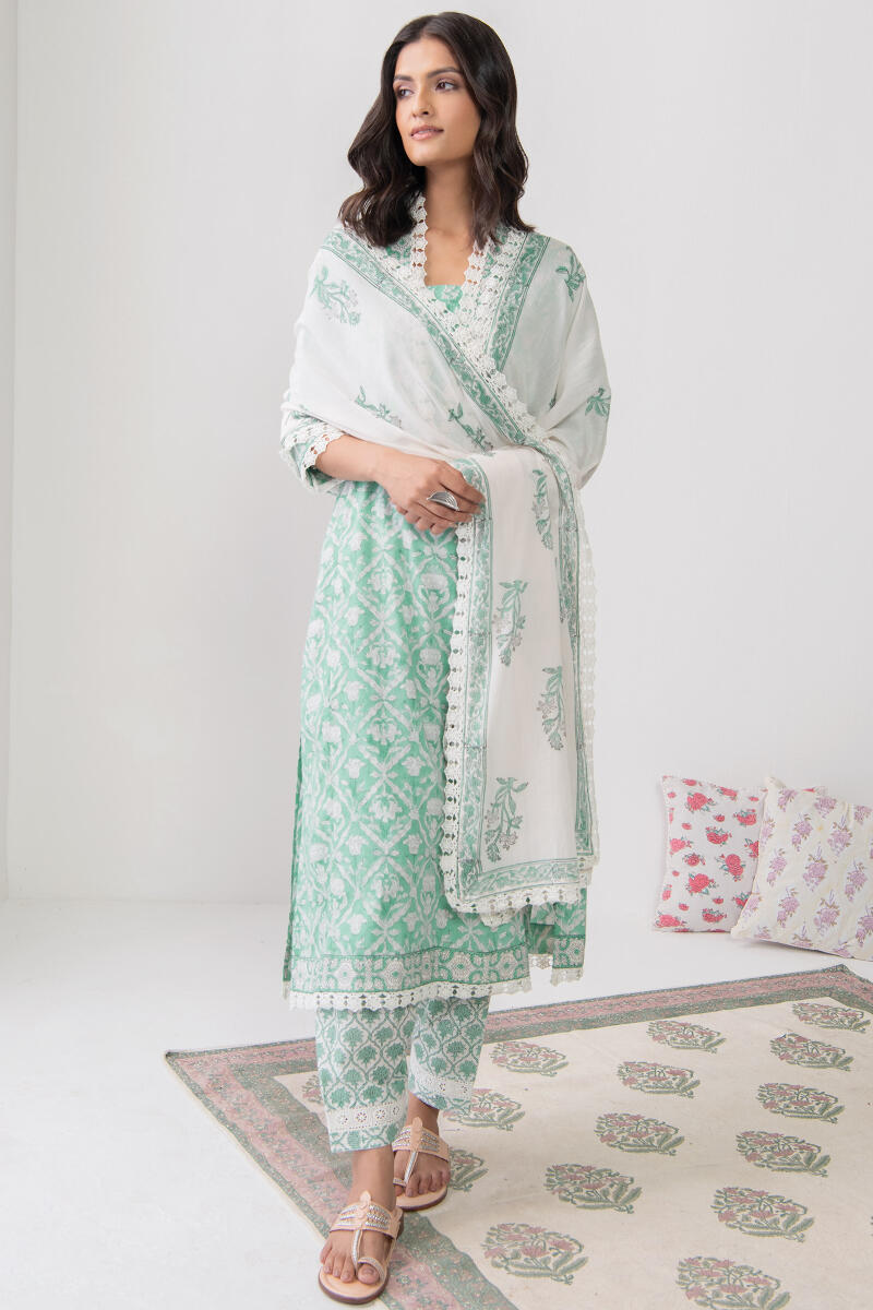 Gauhar Aaliyah Sanganeri Dupatta