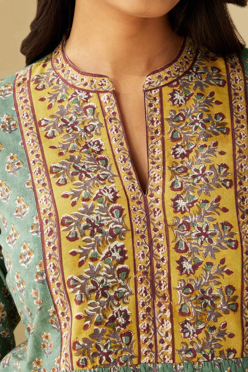Gauhar Ruhi Sanganeri Top