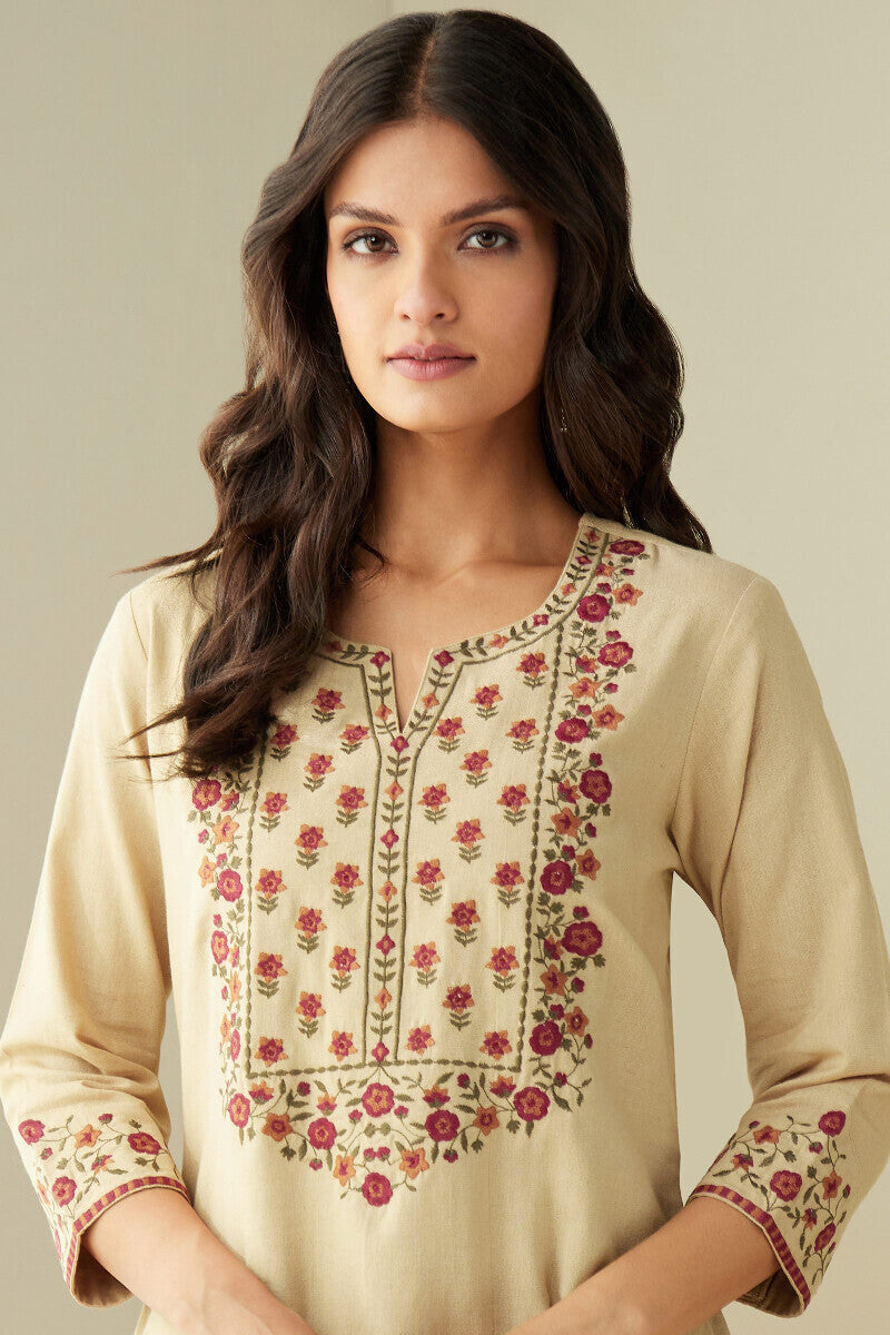 Rosheen Farah Kurta