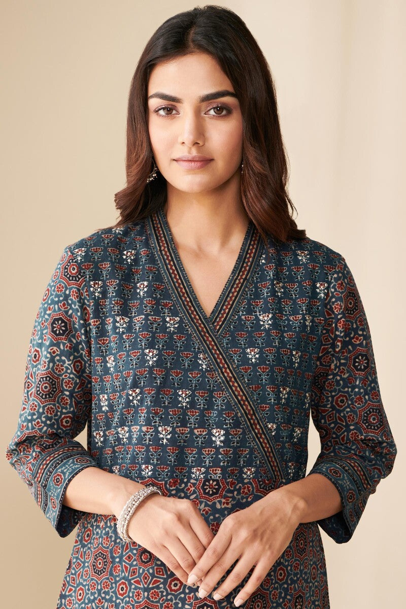 Sehra Mahek Ajrak Kurta