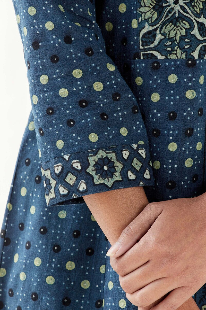 Sehra Zaaida Ajrak Kurta