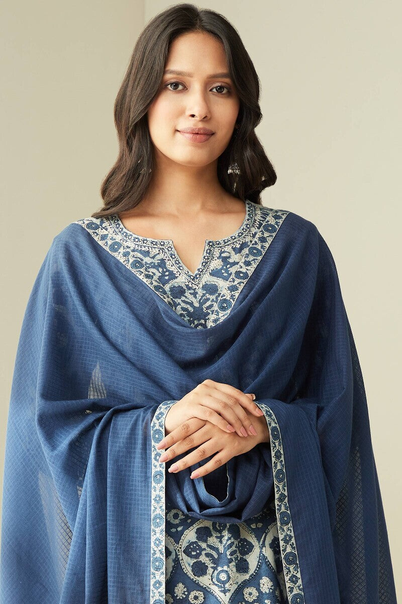 Sehra Nafisa Dupatta