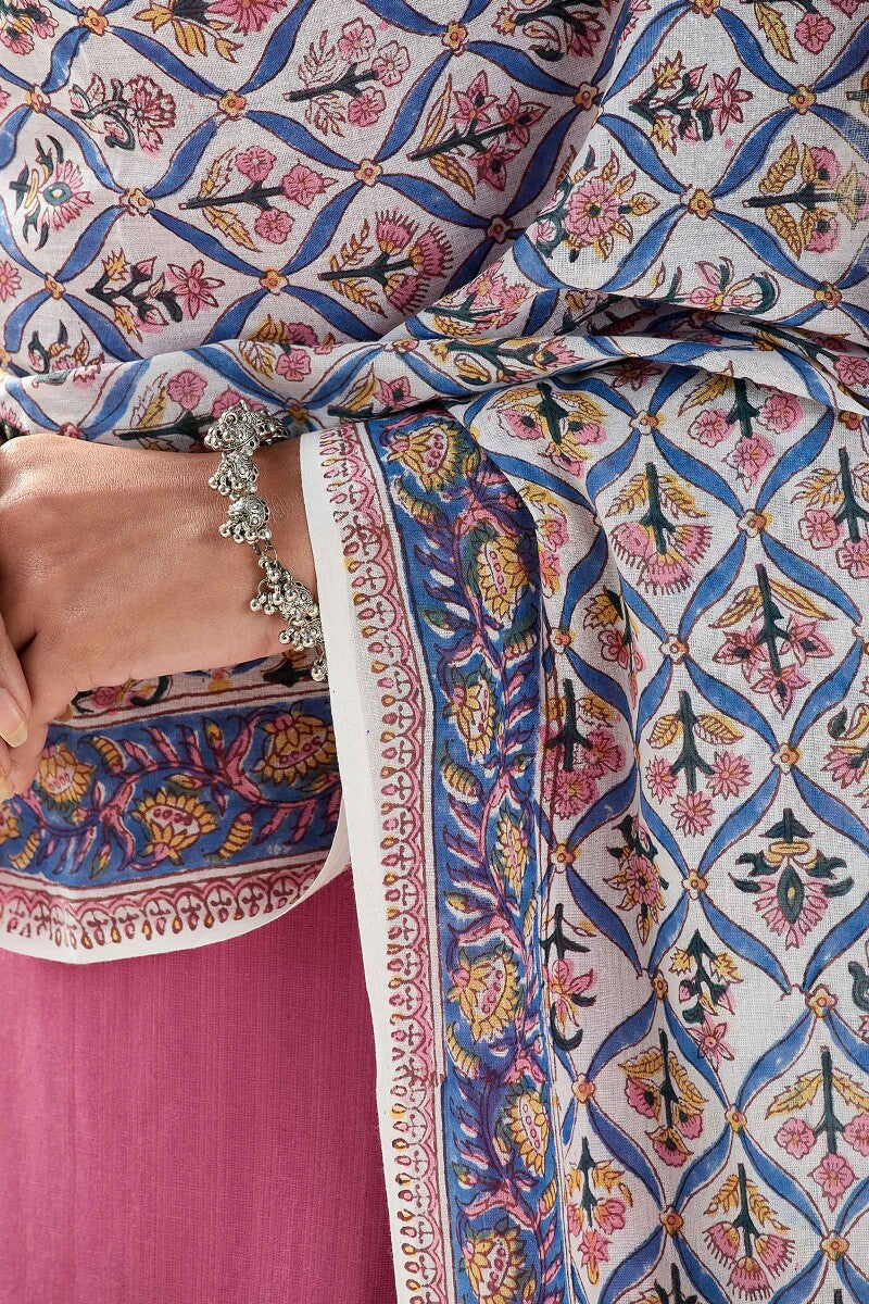 Naadirah Aafreen Sanganeri Dupatta