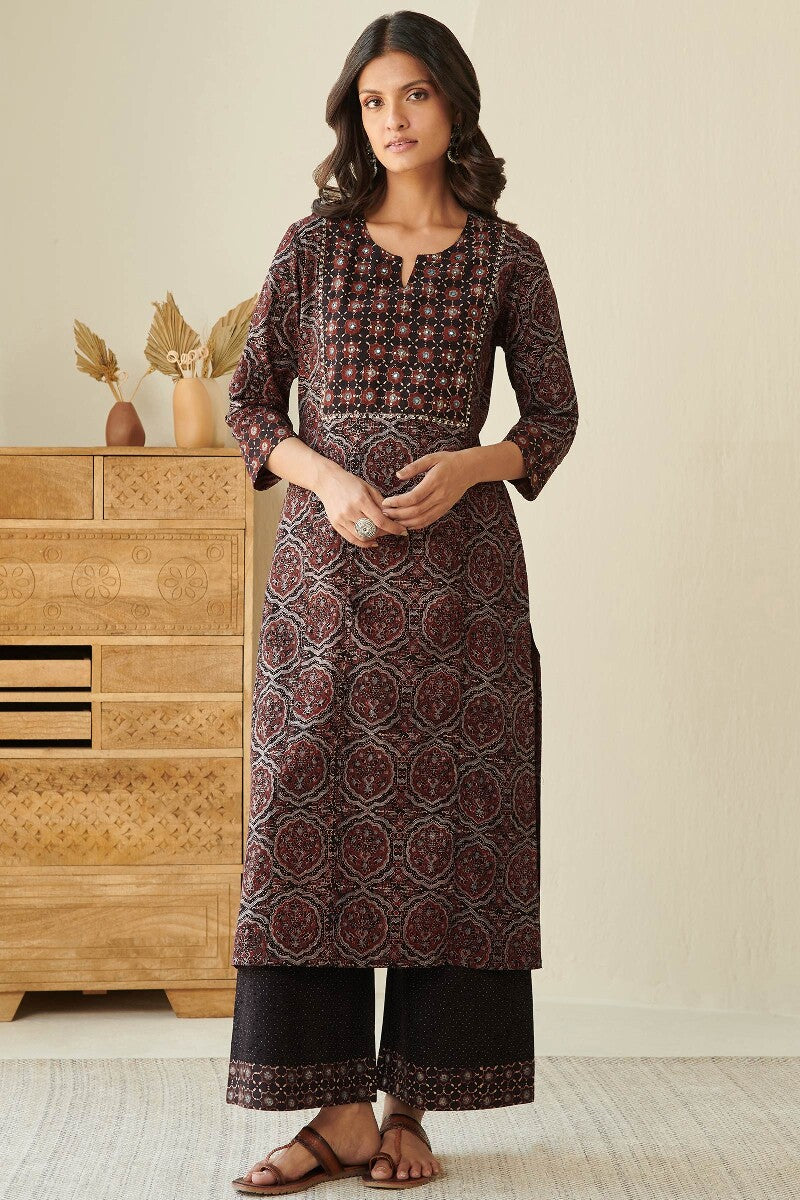Sehra Fatima Ajrak Kurta