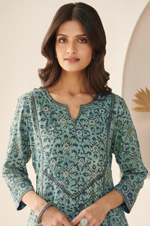 Sehra Zafina Akola Kurta