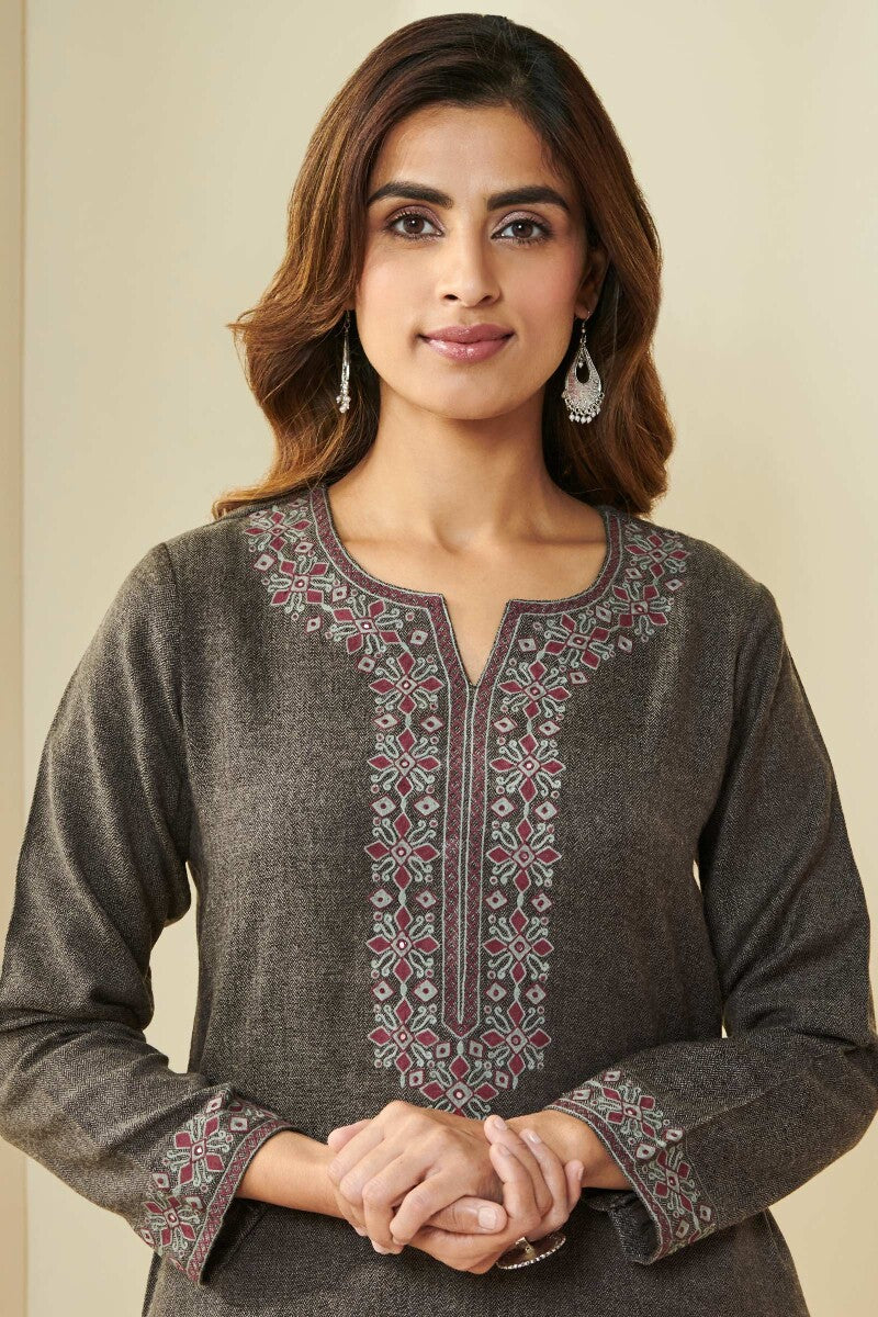 Naadirah Maya Faux Wool Handloom Kurta