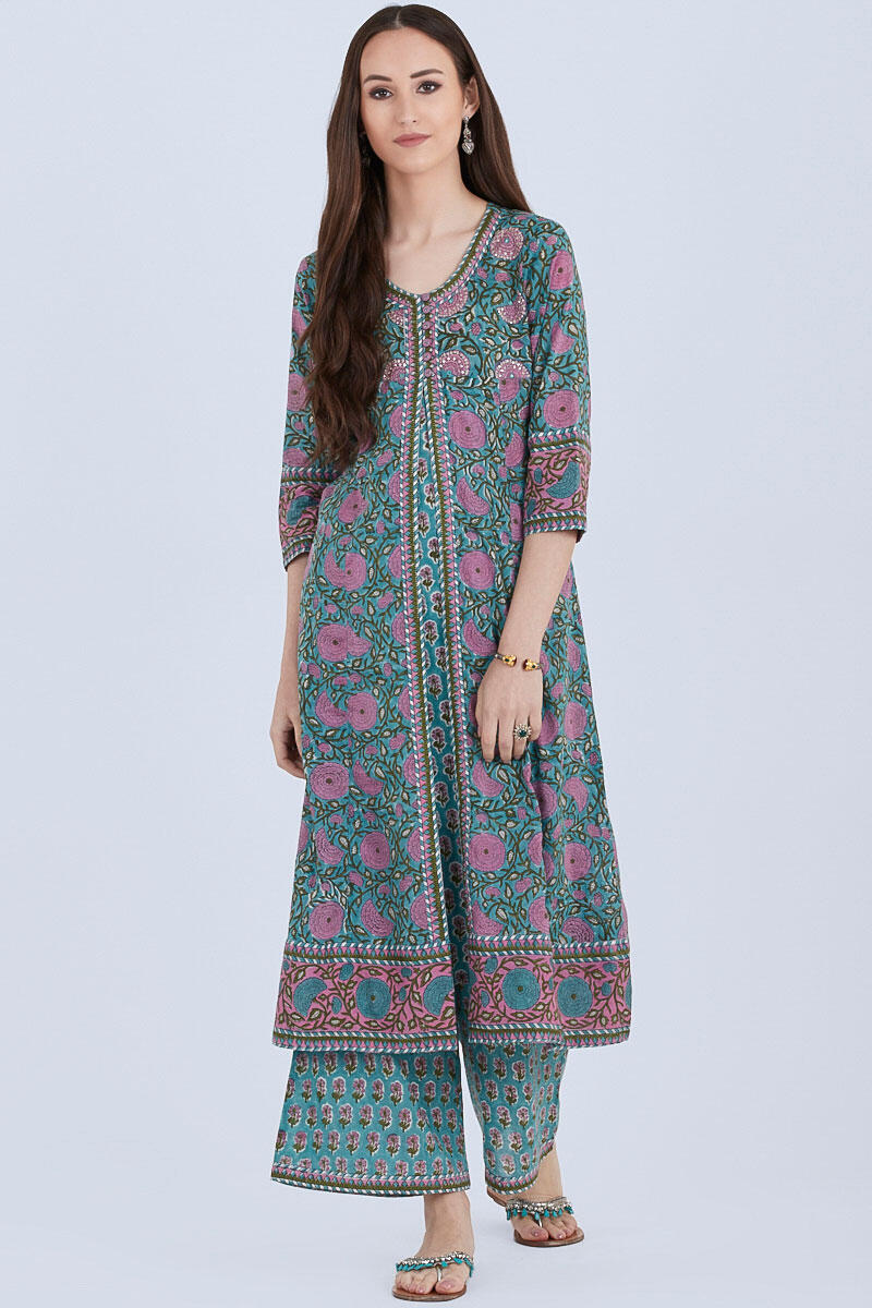 Nazm Zara Kurta