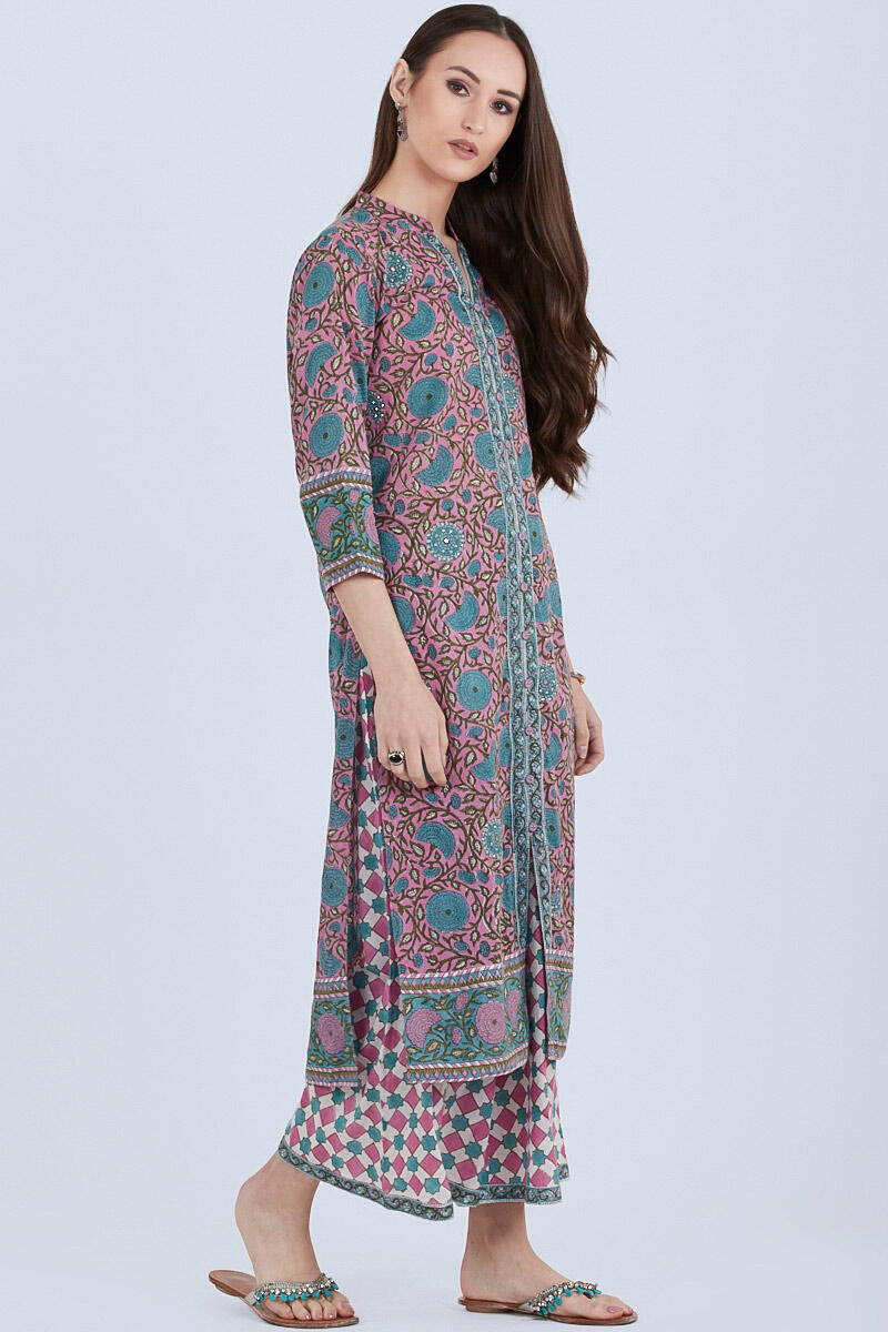Nazm Nazeena Kurta