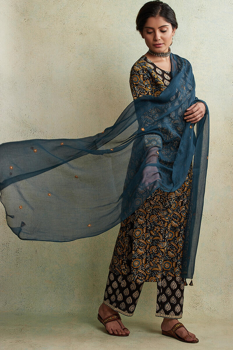 Zahabiya Ruksar Kota Dupatta