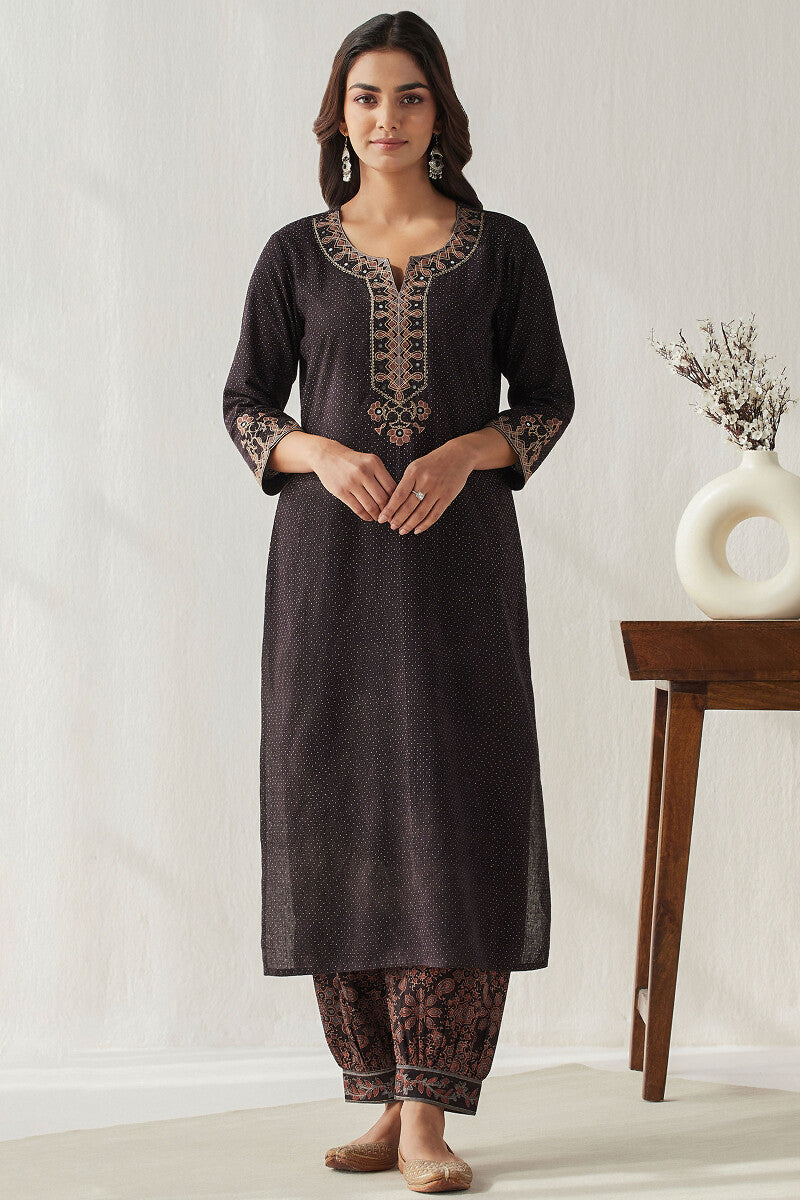 Sehra Maheen Ajrak Kurta