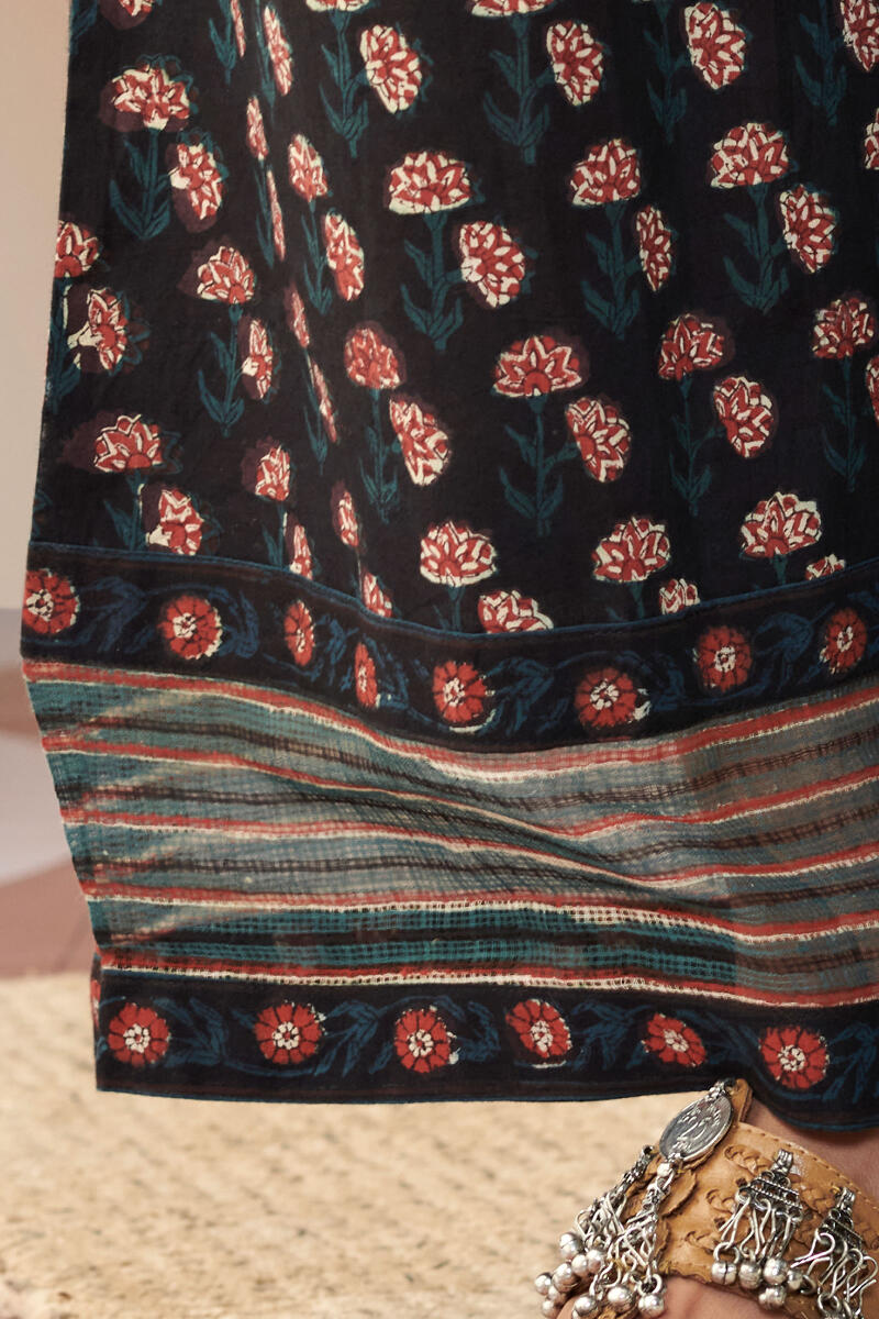 Sehra Mirza Bagru Farsi