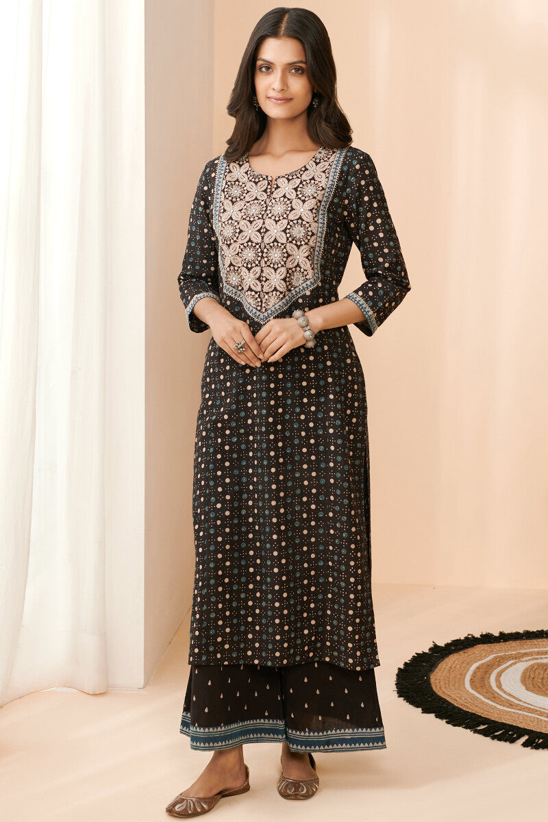 Sehra Mehnaz Ajrak Kurta