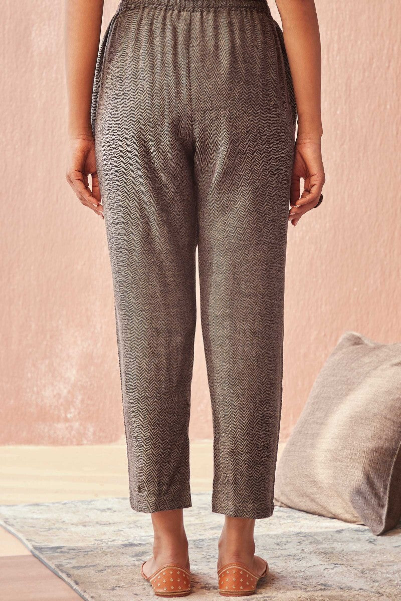 Naadirah Siya Faux Wool Narrow Pants