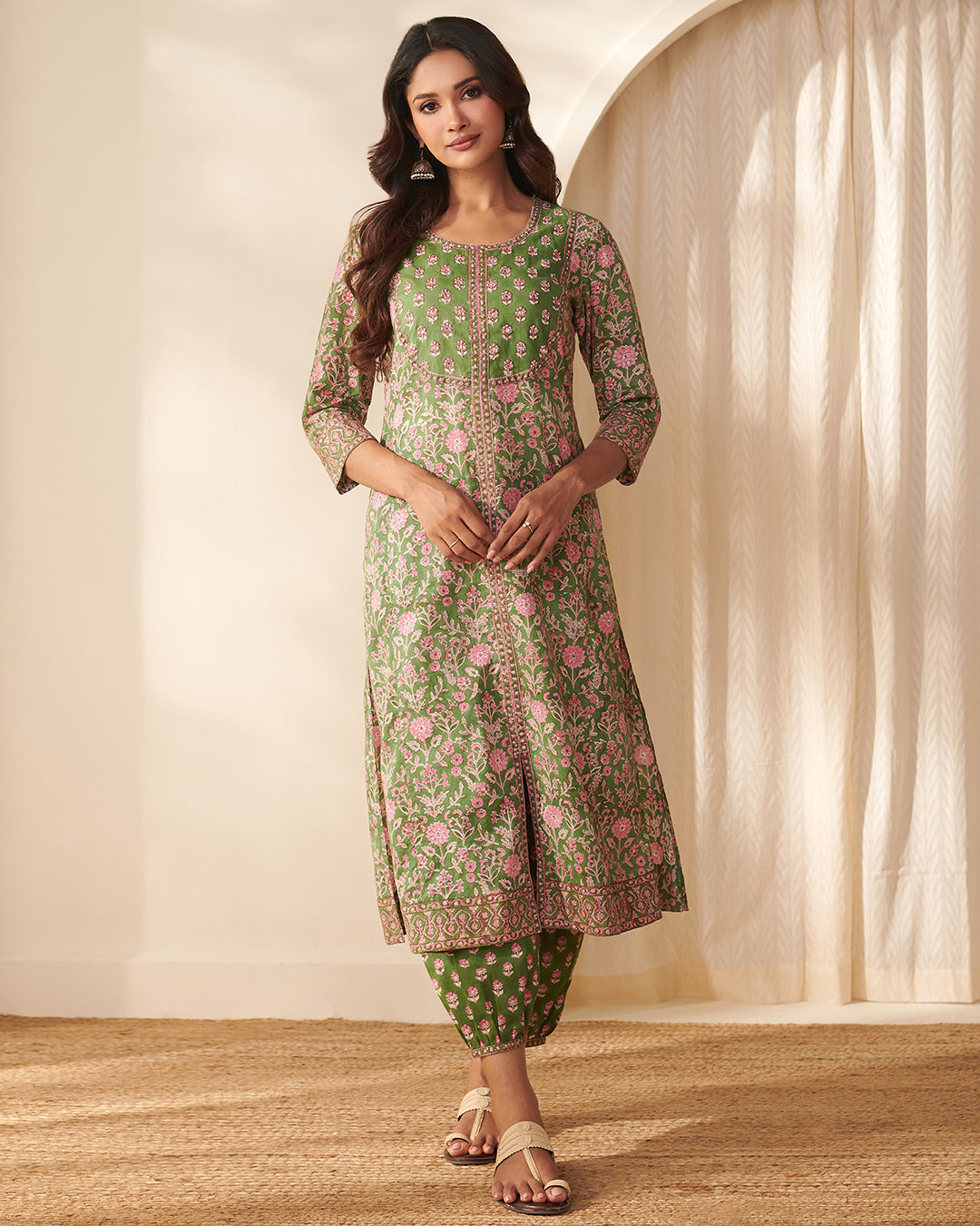 Surplus: Gauhar Nabeeha Sanganeri Kurta