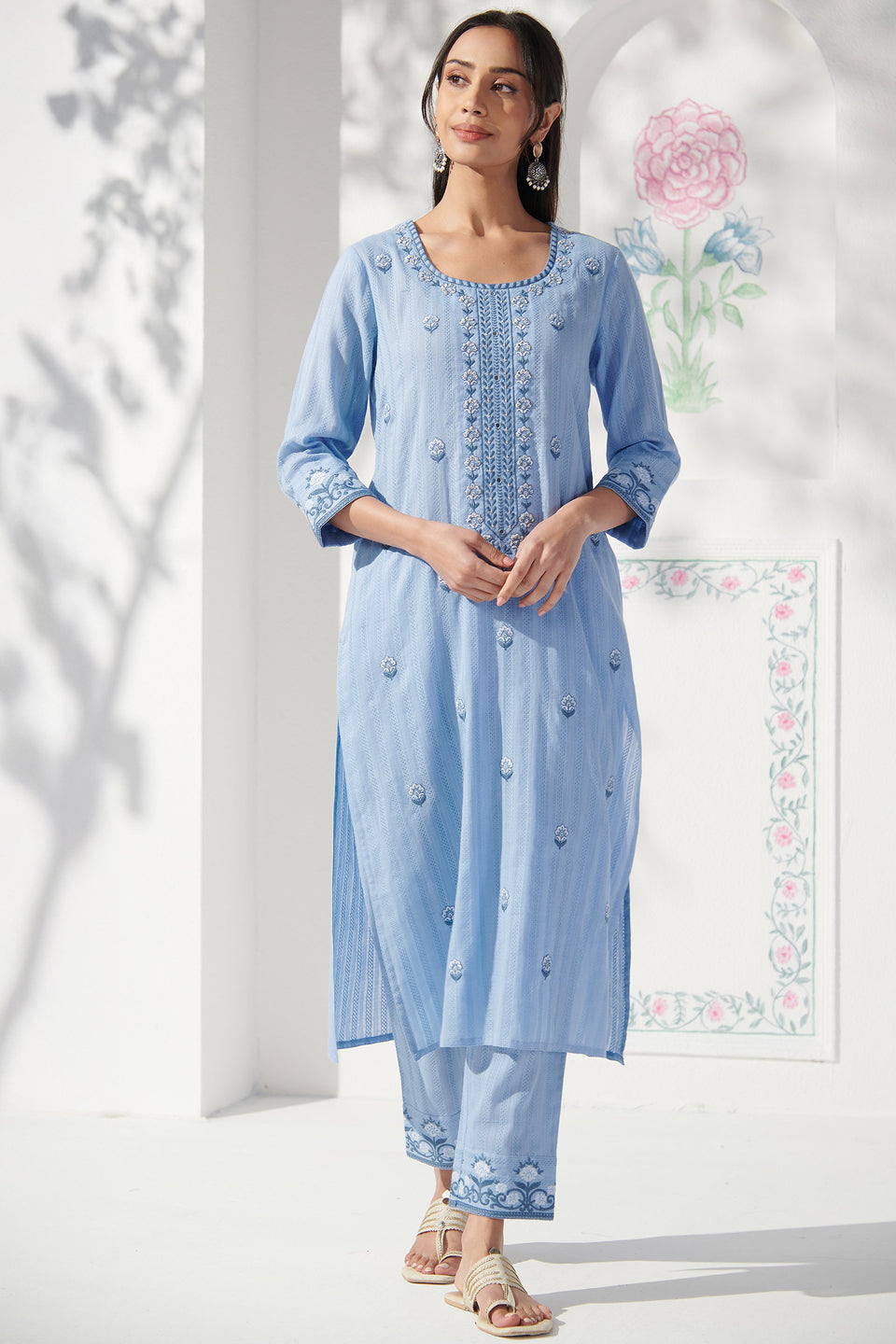 Surplus: Mehraab Ameera Blue Kurta