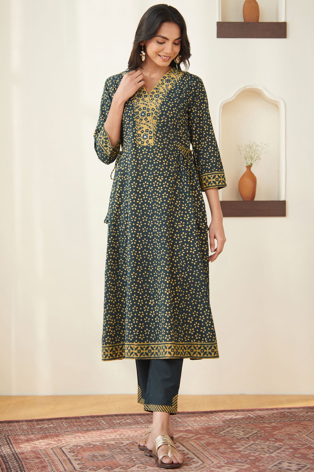 Sehra Nikhat Kurta
