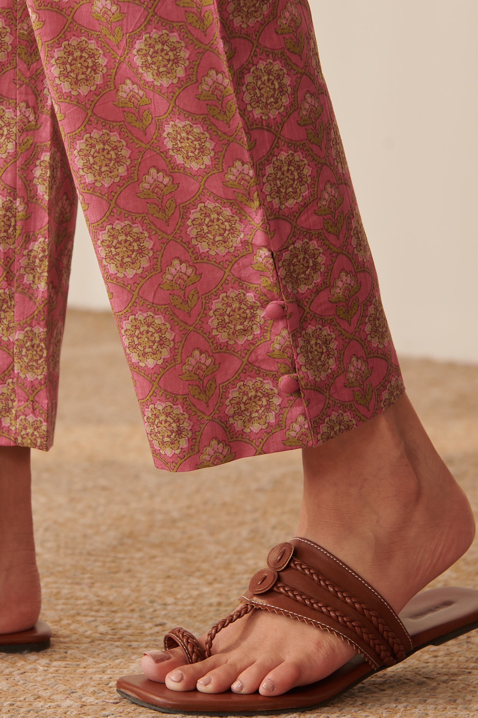 Gauhar Asmara Sanganeri Pants