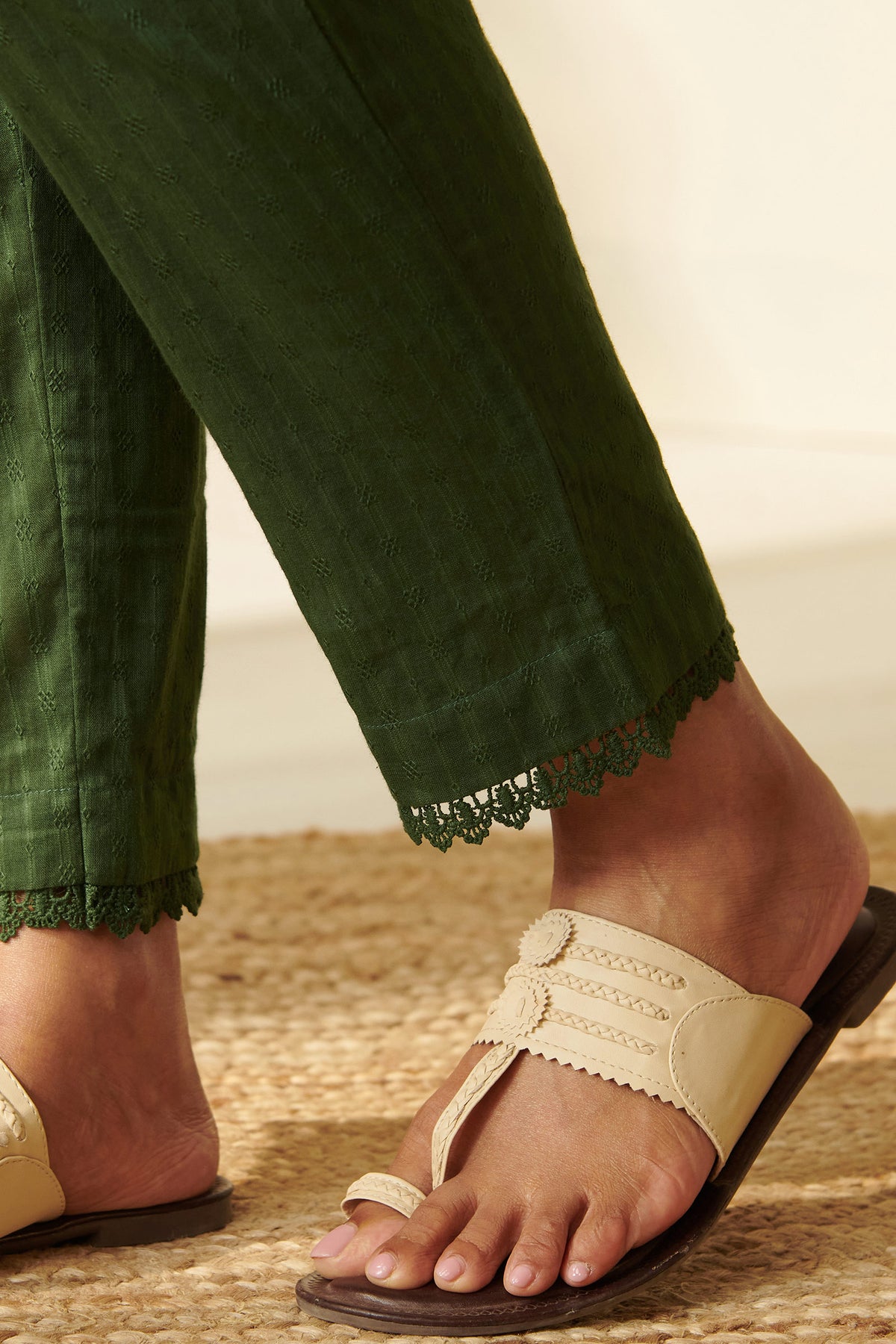 Roza Zunaira Forest Green Narrow Pants