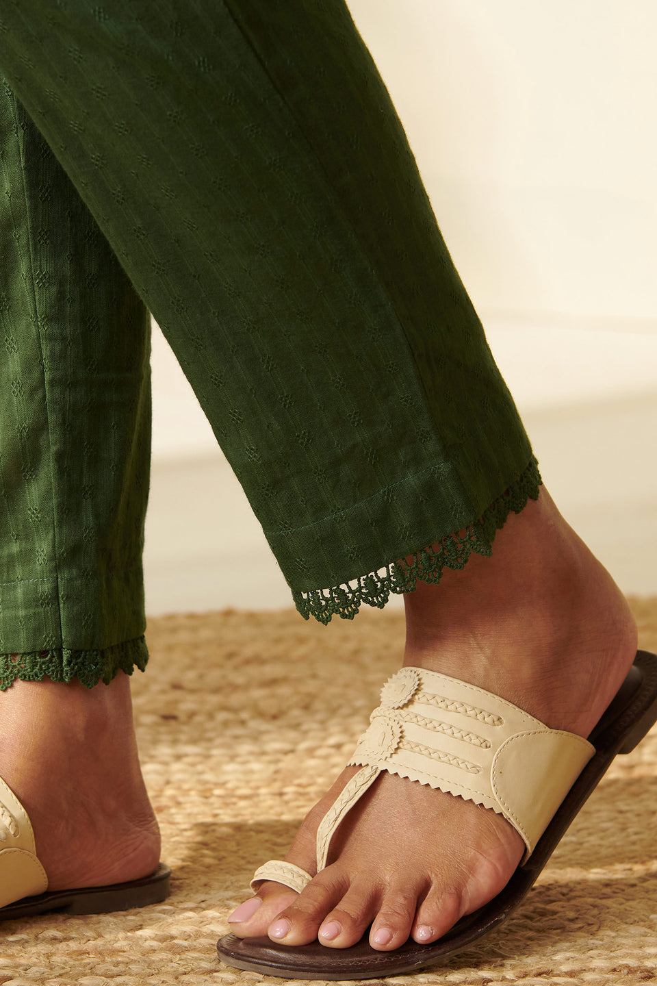 Roza Zunaira Forest Green Narrow Pants